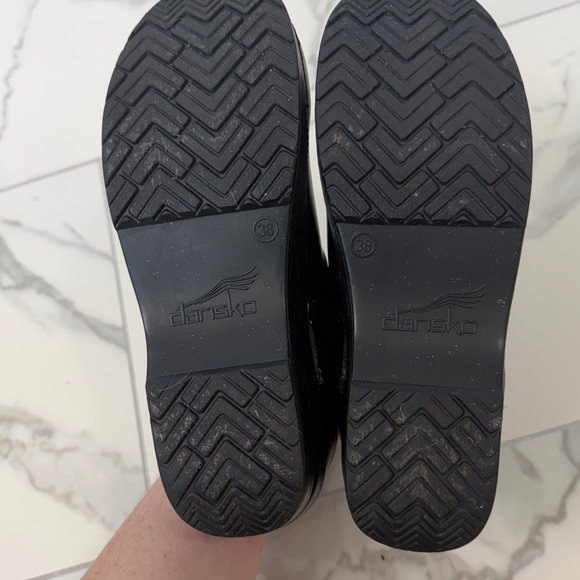 Dansko Clogs - Picture 8 of 10
